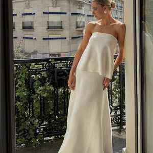 Na-Kd Bandeau Knitted Top & 	
Flowy Knitted Midi Skirt Set